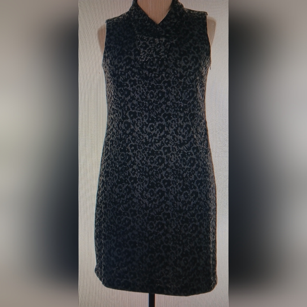 Elegant Black Patterned Sleeveless Dress